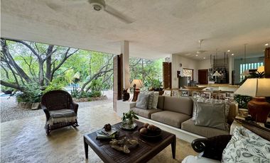 Casa Campestre con piscina en venta en Santa Marta