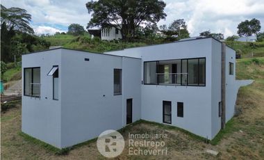 Casa en conjunto para estrenar en arriendo, El Rosario, Manizales