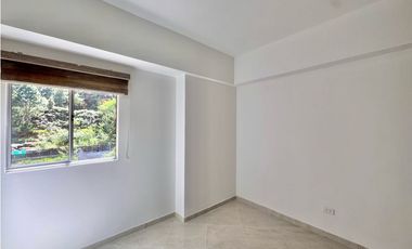 APARTAMENTO EN VENTA EN BELLO - LA NAVARRA - FLORIDA NORTEAMÉRICA