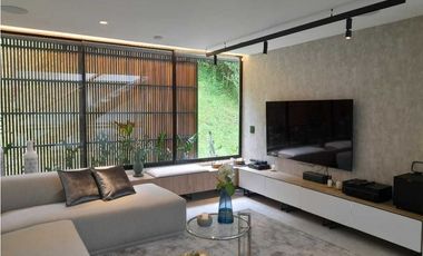 Venta casa Poblado Amoblada Balsos DL 8971922