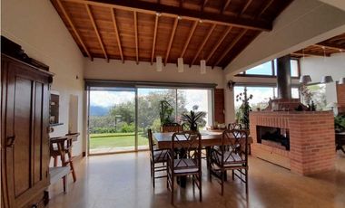 Venta Casa Campestre  Alto  Palmas DL 8327489