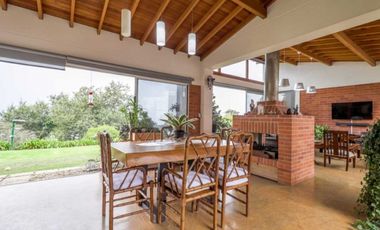 Venta Casa Campestre  Alto  Palmas DL 8327489