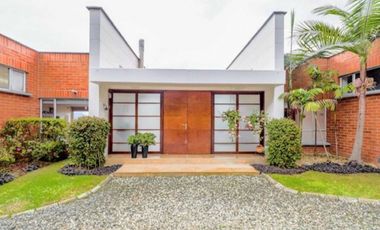 Venta Casa Campestre  Alto  Palmas DL 8327489