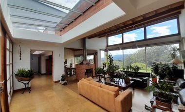 Venta Casa Campestre  Alto  Palmas DL 8327489