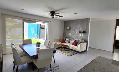 Casa en Renta Amueblada en Conkal con piscina