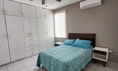 Casa en Renta Amueblada en Conkal con piscina