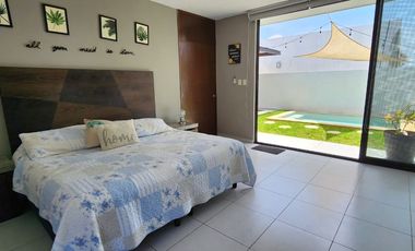 Casa en Renta Amueblada en Conkal con piscina