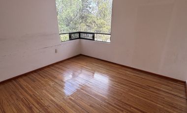 Casa en Venta en Bosques de Lago VBL618