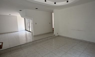 Casa en Venta en Bosques de Lago VBL618