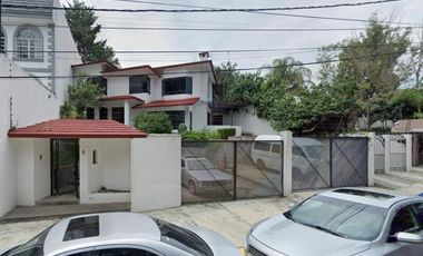 Casa en Venta en Bosques de Lago VBL618