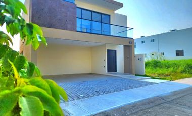 Casa en VENTA en PUNTA TIBURON