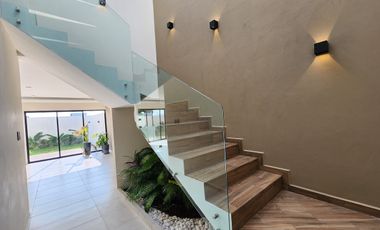 Casa en VENTA en PUNTA TIBURON