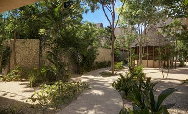 Departamento en venta Tulum 2 habitaciones, ecosustentable, planta baja con jardin y alberca, a 5 min de la playa