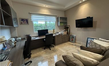 Fairway Estates frente al golf