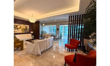 Fairway Estates frente al golf