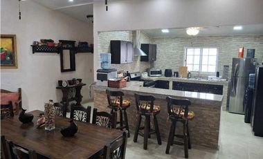 CASA DE PLAYA A LA VENTA EN CORONADO NEGOCIABLE