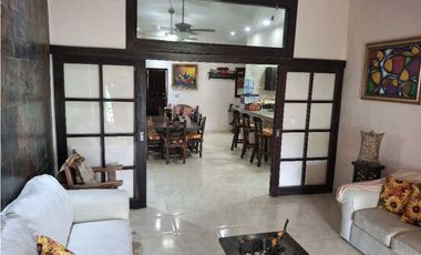 CASA DE PLAYA A LA VENTA EN CORONADO NEGOCIABLE