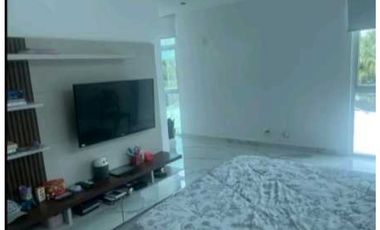 CASA EN COSTA SUR COSTA ESMERALDA 4REC 4,5 B 500M2 DOS NIVELES