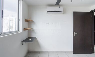 Remate: Venta de Apartamento en Carrasquilla, PH Premium