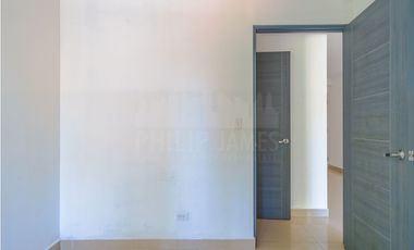Remate: Venta de Apartamento en Condado del Rey: Ph Green Park