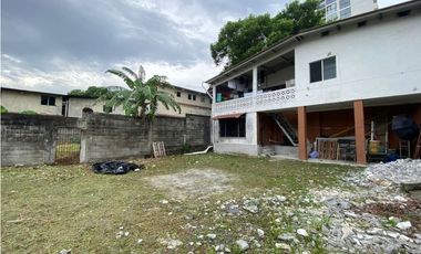 TERRENO CON CASA / PUEBLO NUEVO / FDZ DE CORDOBA / 1080M2 / JC