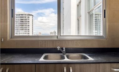 Remate: Venta de Apartamento en Obarrio - PH The One.