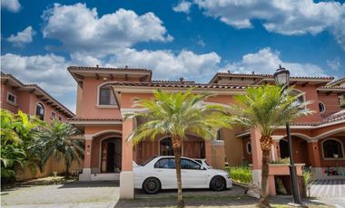 Remate: Venta de Casa Costa Sur, PH El Doral