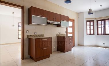 Remate: Venta de Casa Costa Sur, PH El Doral