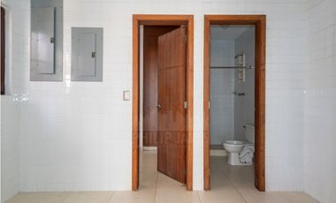 Remate: Venta de Casa Costa Sur, PH El Doral