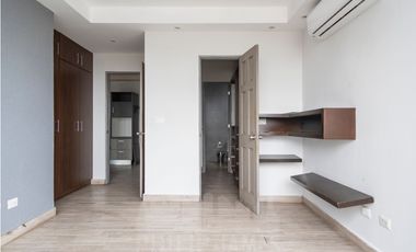 Remate: Venta de Apartamento en San Francisco - PH Harmony