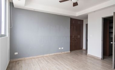 Remate: Venta de Apartamento en San Francisco - PH Harmony