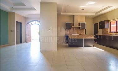 Remate: Venta de Casa en Costa Sur, PH Sunset Coast