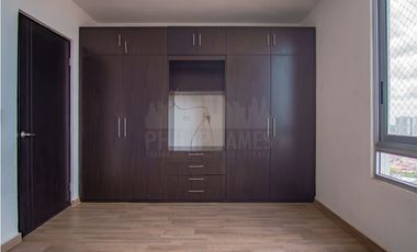Remate: Venta de Apartamento en el Ingenio, PH Macedonia