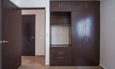 Remate: Venta de Apartamento en el Ingenio, PH Macedonia