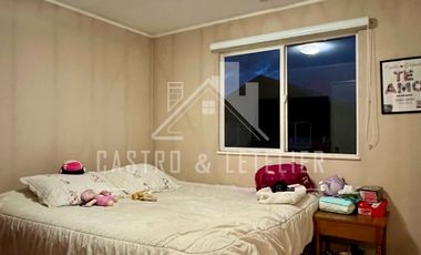 EN ARRIENDO CÓMODA CASA 3D-3B EN LOMAS DE MAQUEHUE