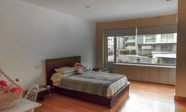 Vendo departamento 4 dormitorios en Quito Tenis 520m2 AH