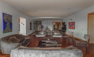 Vendo departamento 4 dormitorios en Quito Tenis 520m2 AH