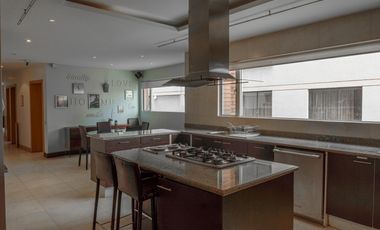 Vendo departamento 4 dormitorios en Quito Tenis 520m2 AH