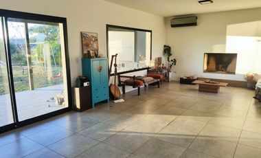 ALQUILER DE CASA EN Escobar