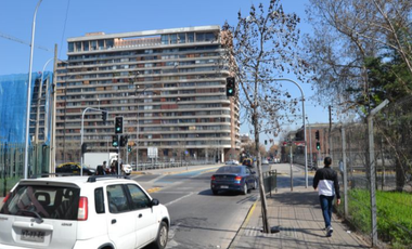Departamento en Venta en C40443 - Venta Departamento AMOBLADO Mario Kreutzberger Santiago - 1D1B1Bo