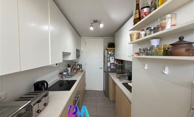 Departamento en Venta en Avenida Vespucio con Helsinski