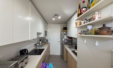 Departamento en Venta en Avenida Vespucio con Helsinski