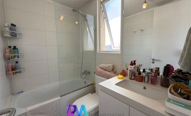 Departamento en Venta en Avenida Vespucio con Helsinski