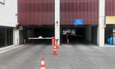 Estacionamiento en Venta en Agustinas