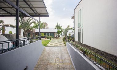 Casa en Venta en Los Gavilanes con Alberca