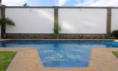 Casa en Venta en Los Gavilanes con Alberca