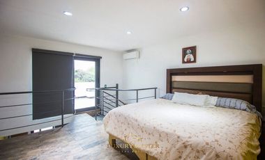 Casa en Venta en Los Gavilanes con Alberca