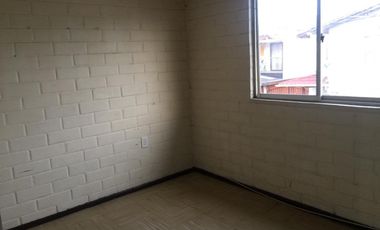 Arriendo de casa de dos pisos en Quillota - Villa Paraíso.