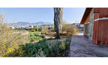 Venta de Sitio urbano de 5.170 m2., con casa de 140 m2., para EMPRENDEDOR CREATIVO, en La Calera