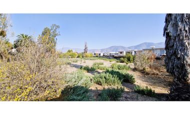 Venta de Sitio urbano de 5.170 m2., con casa de 140 m2., para EMPRENDEDOR CREATIVO, en La Calera